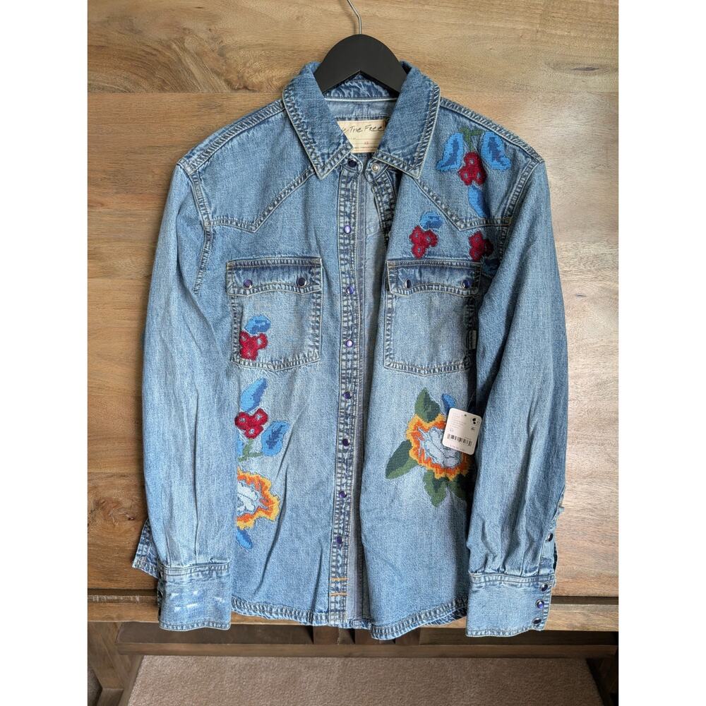 NWT Free People Oh The Places You'll Go Shirt Womens XS Blue Denim Snap Front